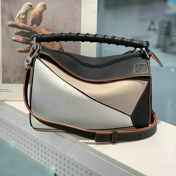 ロエベ LOEWE DDB-LE61609BSKB　2021年最新入荷 パズル トートバッグ ハンドバッグ 2way 斜めがけ ショルダーバッグ クロスボディバッグ カーフスキン