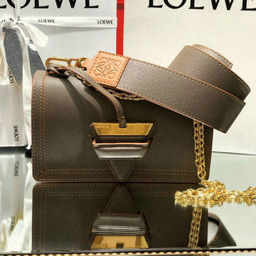 ロエベ LOEWE DDB-LE61945LHS　2021年最新入荷 バルセロナ スモールバッグ 斜め掛け ショルダーバッグ チェーンウォレット レザー レディースかばん