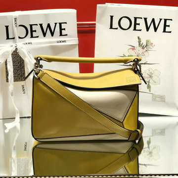 ロエベ LOEWE DDB-LE61609PJY　2021年最新入荷 パズル トートバッグ ハンドバッグ 2way 斜めがけ ショルダーバッグ クロスボディバッグ カーフスキン