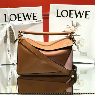 ロエベ LOEWE DDB-LE61609PZF　2021年最新入荷 パズル トートバッグ ハンドバッグ 2way 斜めがけ ショルダーバッグ クロスボディバッグ カーフスキン
