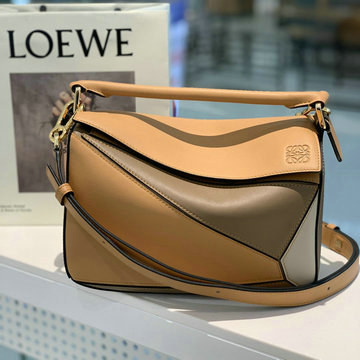 ロエベ LOEWE DDB-LE61609PZH　2021年最新入荷 パズル トートバッグ ハンドバッグ 2way 斜めがけ ショルダーバッグ クロスボディバッグ カーフスキン