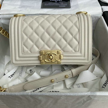 シャネル CHANEL CC-CH67085GXJBS　2021年最新入荷 BOY スモール ハンドバッグ 斜め掛け ショルダーバッグ フラップバッグ レディースかばん カーフレザー