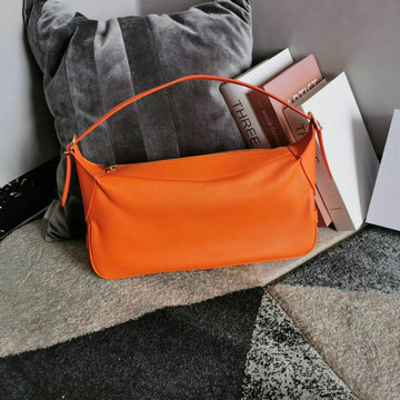 セリーヌ CELINE 025-CE197443CS　2021年最新入荷 ミディアム ロミー ホーボーバッグ 肩掛け ショルダーバッグ トートバッグ レディースかばん カーフスキン