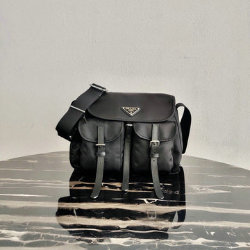 プラダ PRADA 025-PD1BD225　2021年最新入荷 斜め掛け ショルダーバッグ クロスボディバッグ サフィアーノレザー ナイロン