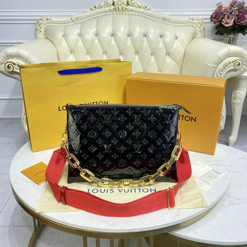 ルイヴィトン LOUISVUITTON 057-M57783QJK　2021年最新入荷 クッサン ショルダーバッグ クロスボディバッグ レディースかばん モノグラム パターン パテントレザー