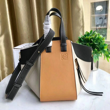 ロエベ LOEWE ZZ-LE1060PLBQ　2021年最新入荷 ハンモック ミニ ハンドバッグ トートバッグ ドローストリングバッグ レディースかばん カーフレザー
