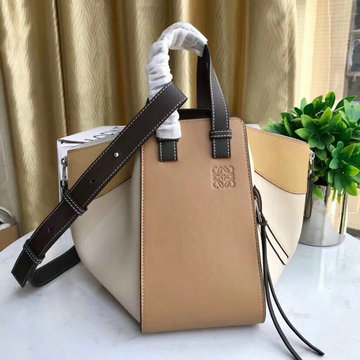 商品名称：ロエベ LOEWE ZZ-LE1060PSBX　2021年最新入荷 ハンモック ミニ ハンドバッグ トートバッグ ドローストリングバッグ レディースかばん カーフレザー