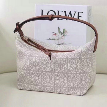 ロエベ LOEWE ZZ-LE906BK　2021年最新入荷 キュービィバッグ スモールバッグ ホーボーバッグ トートバッグ ハンドバッグ 肩掛け ショルダーバッグ レディースかばん