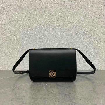 ロエベ LOEWE ZZ-LE8964PBK　2021年最新入荷 ゴヤ アコーディオン クラッチ フラップバッグ 斜め掛け ショルダーバッグ マグネットクロージャー クロスボディバッグ