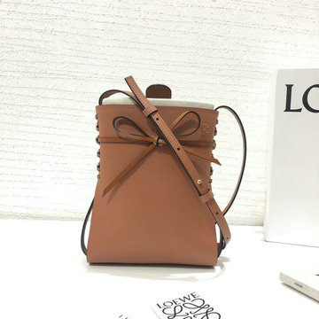 ロエベ LOEWE ZZ-LE26259XPZS　2021年最新入荷 Ikebana スモールバッグ 斜め掛け ショルダーバッグ クロスボディバッグ スマホケース カーフレザー