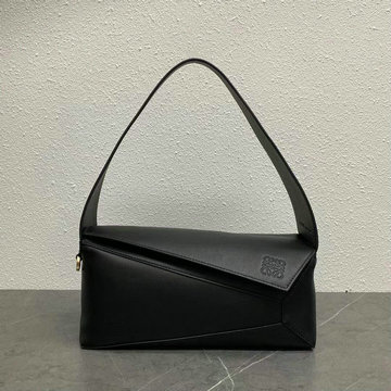 ロエベ LOEWE ZZ-LE51067BK　2021年最新入荷 パズル ホーボーバッグ スクエアバッグ 肩掛け ショルダーバッグ トートバッグ ナパカーフ