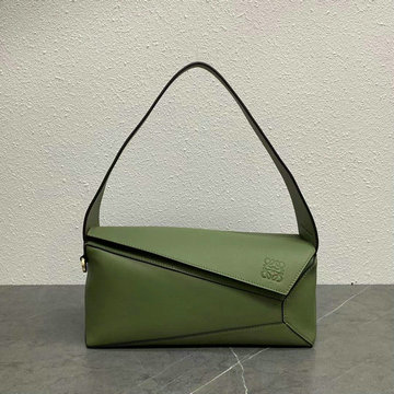 ロエベ LOEWE ZZ-LE51067GL　2021年最新入荷 パズル ホーボーバッグ スクエアバッグ 肩掛け ショルダーバッグ トートバッグ ナパカーフ