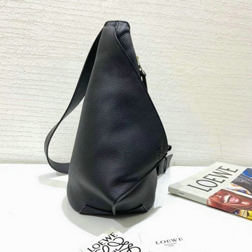 ロエベ LOEWE ZZ-LE51109BK　2021年最新入荷 アントン スリングバッグ チェストバッグ ショルダーバッグ クロスボディバッグ グレインカーフレザー