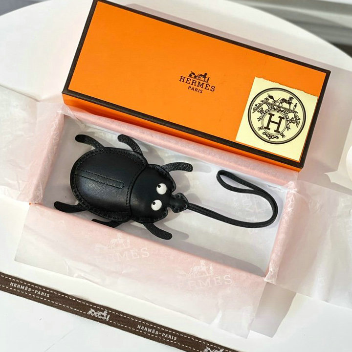 商品名称：エルメス HERMES 063-HEK21006　2021年最新入荷 てんとう虫 バッグチャーム キーホルダー キーリング