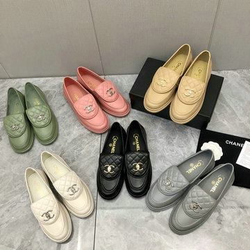 シャネル CHANEL 26-CHJ21046　2021年秋冬最新入荷 ローファー ローヒールシューズ フラットシューズ レディース カジュアルシューズ ラムスキン
