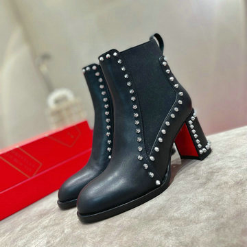 クリスチャンルブタン CHRISTIAN LOUBOUTIN 26-CLJ21050　2021年最新入荷 ショートブーツ ハイヒールシューズ スクエアヒール レディースシューズ 靴