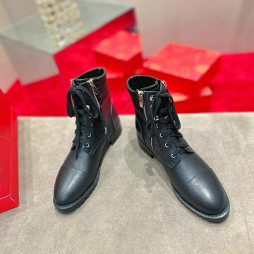 クリスチャンルブタン CHRISTIAN LOUBOUTIN 26-CLJ21051　2021年最新入荷 マーティンブーツ ショートブーツ フラットシューズ レディースシューズ 靴