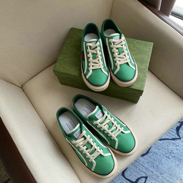 商品名称：グッチ GUCCI 26-GGJ21022BBS　2021年最新入荷 スニーカー カジュアルシューズ レースアップシューズ スポーツシューズ 男女兼用