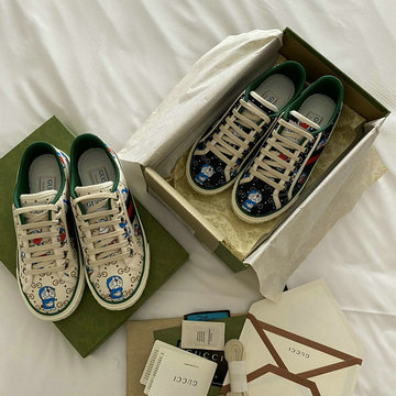 グッチ GUCCI 26-GGJ21022BDD　2021年最新入荷 スニーカー カジュアルシューズ レースアップシューズ スポーツシューズ 男女兼用