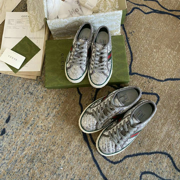 商品名称：グッチ GUCCI 26-GGJ21022BZP　2021年最新入荷 スニーカー カジュアルシューズ レースアップシューズ スポーツシューズ 男女兼用
