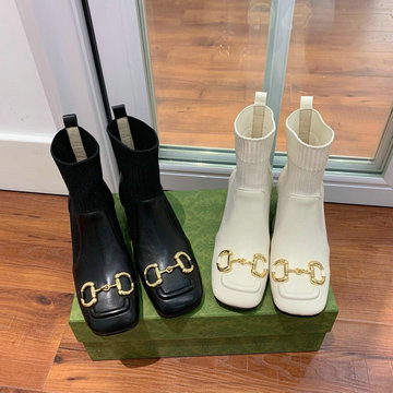 グッチ GUCCI 26-GGJ21025　2021年最新入荷 ショートブーツ ローヒールシューズ ソックスブーツ スクエアヒール レディースシューズ カーフレザー