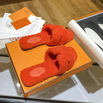 エルメス HERMES 26-HEJ21009C　2021年秋冬最新入荷 テディ オラン ミュール ウール サンダル 暖かい レディース スリッパ カーフレザー