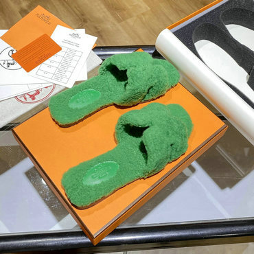 エルメス HERMES 26-HEJ21009G　2021年秋冬最新入荷 テディ オラン ミュール ウール サンダル 暖かい レディース スリッパ カーフレザー