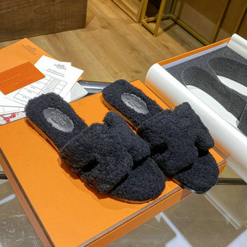 エルメス HERMES 26-HEJ21009H　2021年秋冬最新入荷 テディ オラン ミュール ウール サンダル 暖かい レディース スリッパ カーフレザー