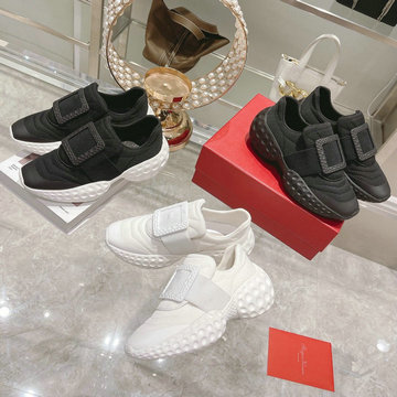 ロジェヴィヴィエ ROGER VIVIER 26-RVJ21003B　2021年秋冬最新入荷 スニーカー スポーツシューズ カジュアルシューズ レディースシューズ