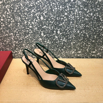 商品名称：ヴァレンティノ Valentino 26-VTJ21024GL　2021年秋冬最新入荷 スリングバック ハイヒールサンダル レディースシューズ トンガリとう ピンヒール ラムスキン