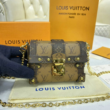 ルイヴィトン LOUISVUITTON 057-M68575　2021年最新入荷 エッセンシャル トランク 斜め掛け ショルダーバッグ クロスボディバッグ モノグラムキャンパス