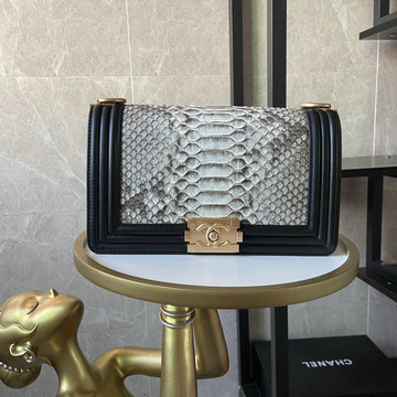 商品名称：シャネル CHANEL JS-CH67086SYJY　2020年最新入荷 BOY スモール ハンドバッグ 斜め掛け ショルダーバッグ フラップバッグ レディースかばん