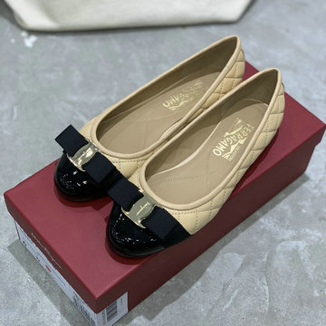 サルヴァトーレ フェラガモ FERRAGAMO 26-FLJ21001DP 2021年春夏最新入荷 ヴァリナ パンプス バレエシューズ フラットシューズ レディース 靴
