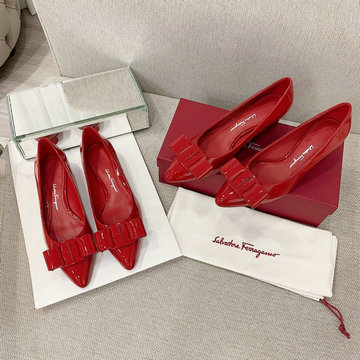 サルヴァトーレ フェラガモ FERRAGAMO 26-FLJ21002R 2021年春夏最新入荷 パンプス バレエシューズ フラットシューズ レディース 靴