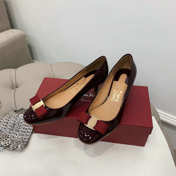 サルヴァトーレ フェラガモ FERRAGAMO 26-FLJ21004P 2021年春夏最新入荷 パンプス ローヒールシューズ ピンヒール レディース 靴 パテントレザー