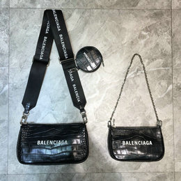 バレンシアガ BALENCIAGA GH-BA618145EY 2021年最新入荷 ショルダーバッグ チェーンウォレット ポーチ クロスボディバッグ クロコ柄