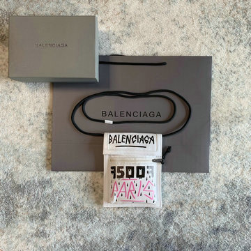 バレンシアガ BALENCIAGA GH-BA53229813TB 2021年最新入荷 EXPLORER ストラップ付きスモールポーチ 斜め掛け ショルダーバッグ クロスボディ