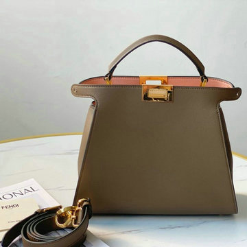 フェンディ FENDI 99-FD231127PXS　2021年最新入荷 ピーカブー アイコニック エッセンシャリー トートバッグ ハンドバッグ 2way ショルダーバッグ