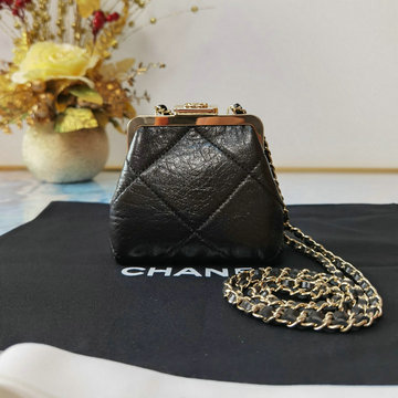 シャネル CHANEL 057-CH1555BK 2021年最新入荷 チェーン クラッチ 斜め掛け ショルダーバッグ 小銭入れ レディースかばん