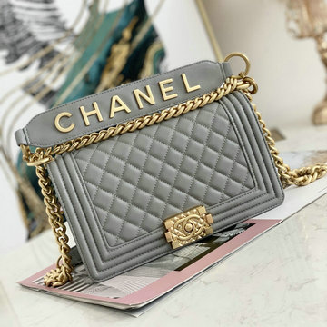 商品名称：シャネル CHANEL 057-CH67086ZGYJH 2021年最新入荷 BOY スモール ハンドバッグ 斜め掛け ショルダーバッグ フラップバッグ クロスボディ レディースかばん