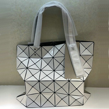 バオバオイッセイミヤケ BAOBAO issey miyake GH-ISM666LPH 2021年最新色入荷 トートバッグ ハンドバッグ