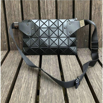 バオバオイッセイミヤケ BAOBAO issey miyake 2021年最新色入荷 ウェストバッグ ベルトバッグ クロスボディ ショルダーバッグ