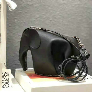ロエベ LOEWE 025-LEB18020BK 2021年最新入荷 エレファント ミニバッグ ショルダーバッグ コインケース クロスボディバッグ