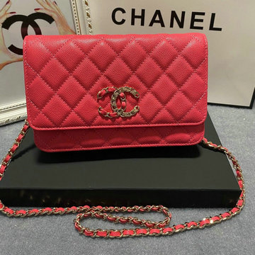 商品名称：シャネル CHANEL CC-CH1794QRD 2021年最新入荷 チェーン ウォレット 斜め掛け ショルダーバッグ フラップバッグ レディースかばん クロスボディ キャビアスキン