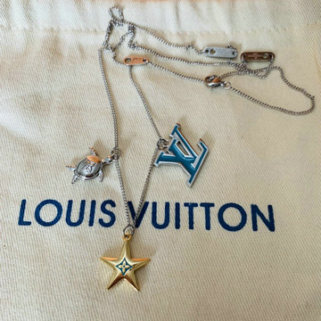ルイヴィトン LOUISVUITTON 2021年最新入荷 M00280 ペンダント LVタートル ネックレス M00281 ブックル LVタートル セット3 ピアス