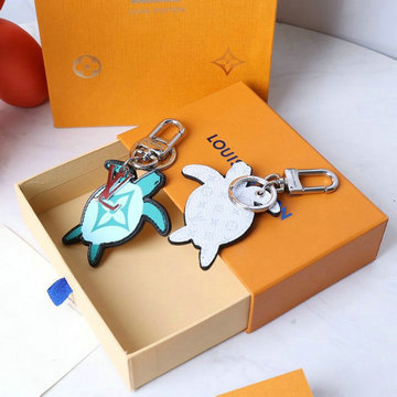 商品名称：ルイヴィトン LOUISVUITTON 025-MP2977 2021年最新入荷 ポルト クレ LVタートル キーホルダー キーリング キーケース バッグチャーム