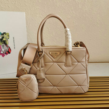 プラダ PRADA 2021年最新入荷 トートバッグ ハンドバッグ 2way ショルダーバッグ クロスボディバッグ レディースかばん ラムスキン