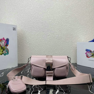 商品名称：プラダ PRADA 025-PD1BD295NFH 2021年最新入荷 フラップバッグ 斜め掛け ショルダーバッグ レディースかばん クロスボディバッグ Re-Nylon