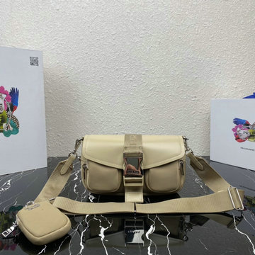 プラダ PRADA 025-PD1BD295NXS  2021年最新入荷 フラップバッグ 斜め掛け ショルダーバッグ レディースかばん クロスボディバッグ Re-Nylon