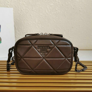 商品名称：プラダ PRADA 025-PD1BH141SK 2021年最新入荷 スペクトラム 斜め掛け ショルダーバッグ レディースかばん クロスボディバッグ レザー